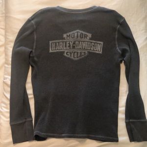 Harley Davidson grey 2-button Henley with stitch logo front and large logo back